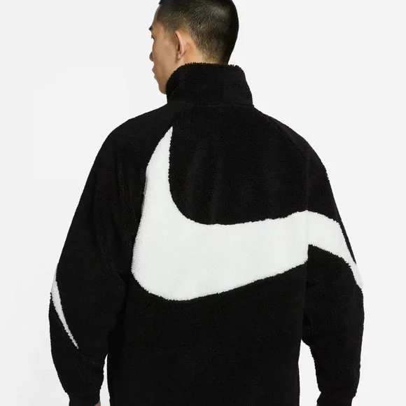 Nike Bog Swoosh Reversiblee Jacket - Picture 2 of 8